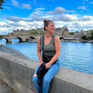 Meet your Posher, Lori